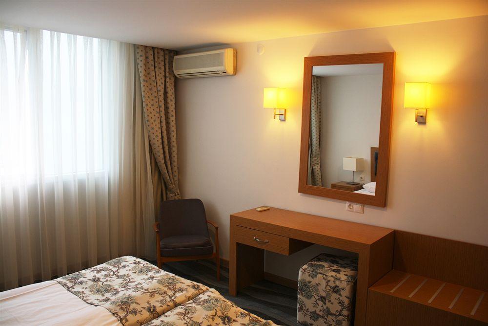 Durusu Suites Antalya Bagian luar foto
