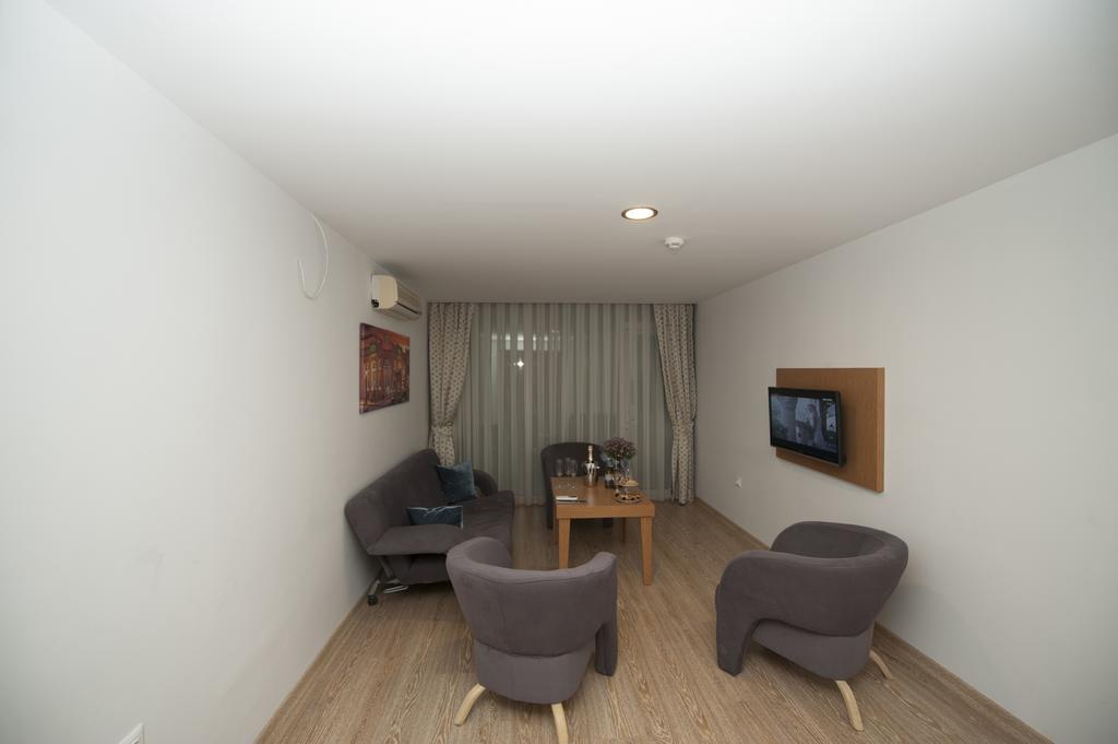 Durusu Suites Antalya Bagian luar foto